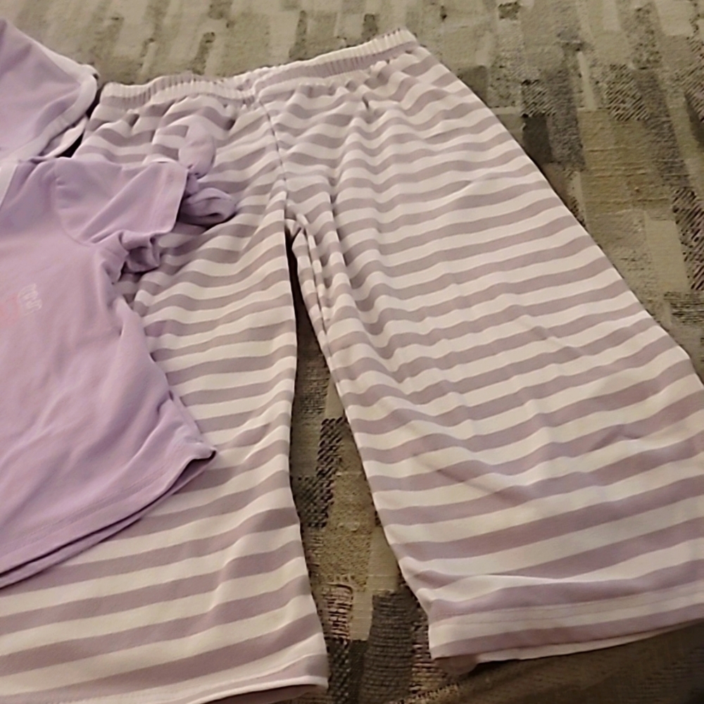 PJ set - Picture 3 of 6